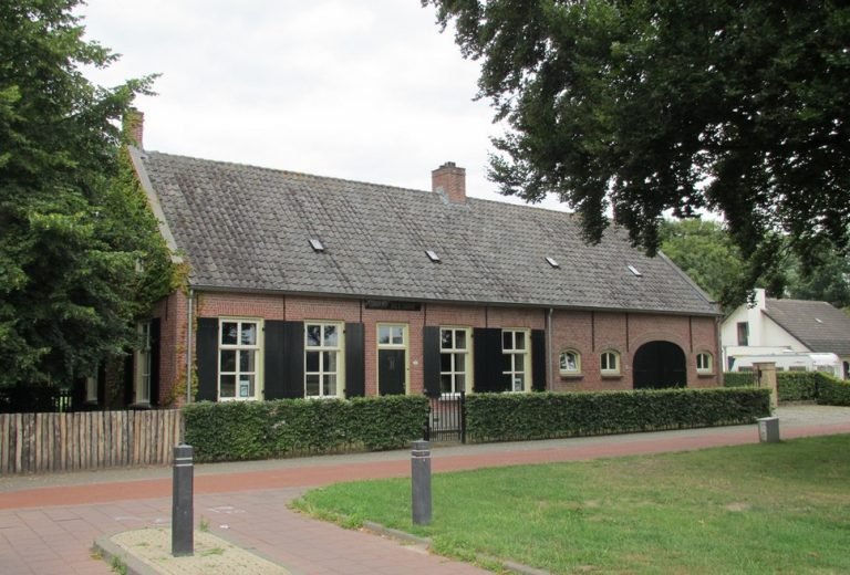 Hoeve-reeshof-gerestaureerd-768x520